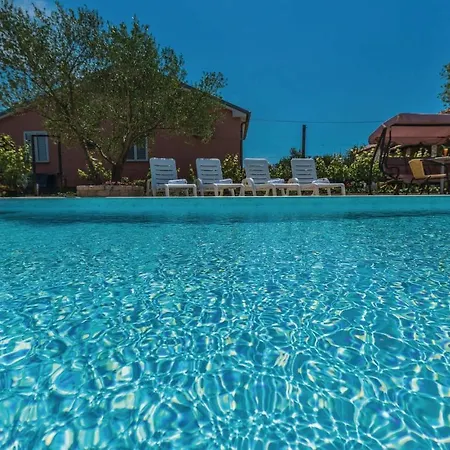 Lovely In Murvica